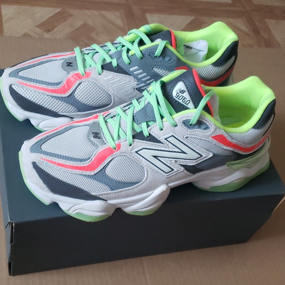 New Balance 9060 (GITD)